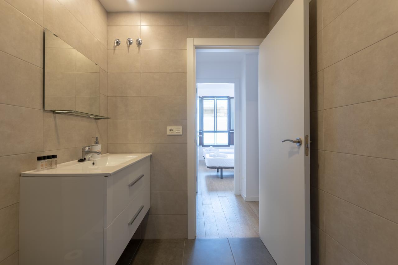 Apartments Madrina Валенсія Екстер'єр фото