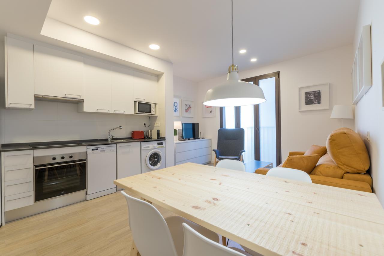 Apartments Madrina Валенсія Екстер'єр фото