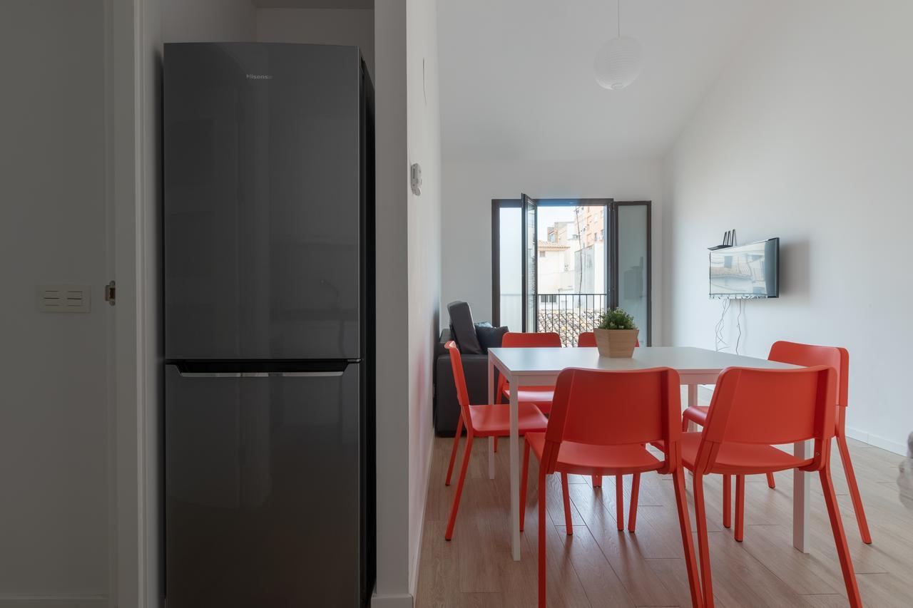 Apartments Madrina Валенсія Екстер'єр фото